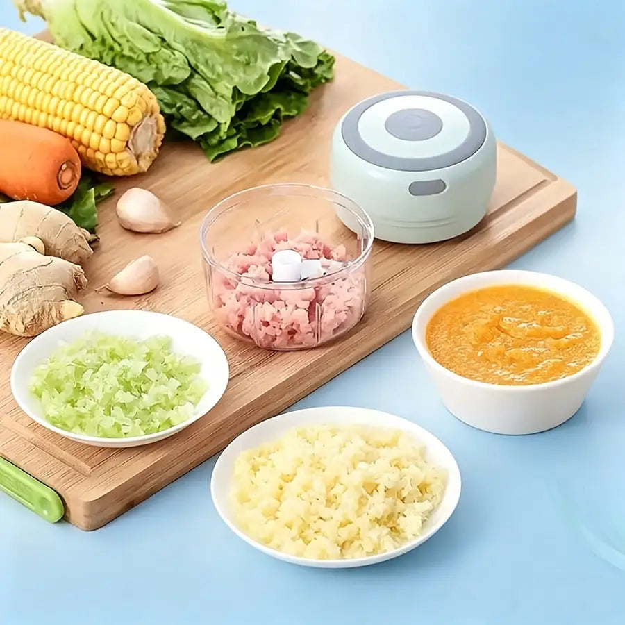 250ml Mini Rechargeable Garlic Chopper And Meat Grinder, Durable And Sturdy, Suitable For Crushing Garlic, Chili, Onion, Minced Meat, Nuts And More!